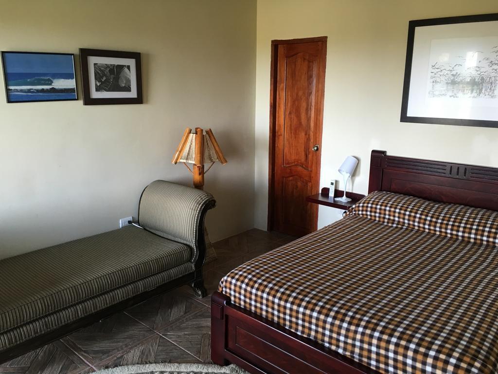 Casa Roja Hostel Монтаньита Экстерьер фото